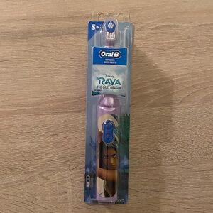Oral-B Disney Raya Electric Toothbrush